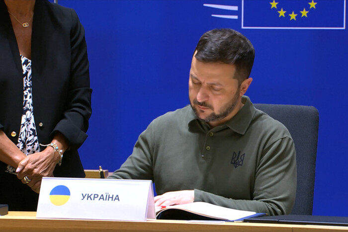 Україна підписала угоду про гарантії безпеки ще з двома країнами (фото)