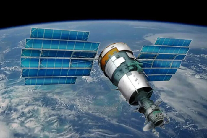 Розлетівся на понад 100 фрагментів: у космосі вийшов із ладу російський супутник