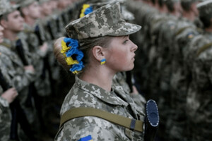 Правила призову жінок у липні залишаться незмінними