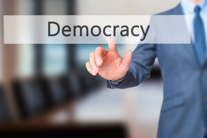 Как противостояние демократий и автократий определяет будущее мирового порядка