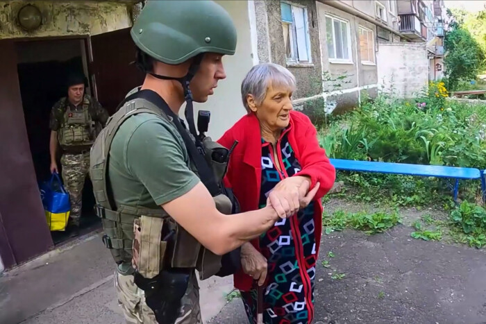 Зеленський привітав поліцейських зі святом та показав зворушливе відео