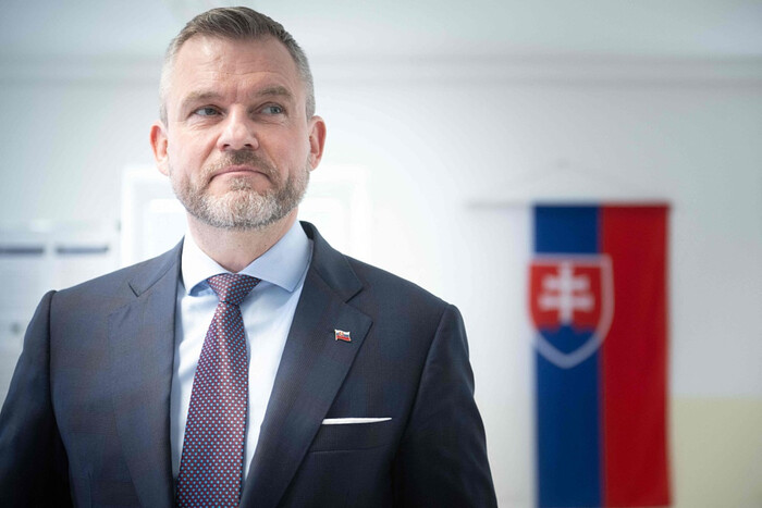 Президент Словаччини заявив, що збільшить постачання електроенергії в Україну