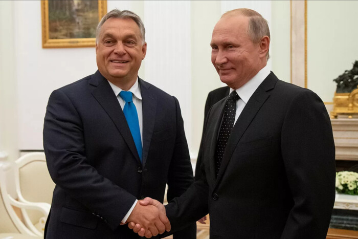 Глава Єврокомісії прокоментувала поїздку Орбана до Путіна
