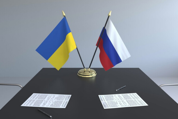 Чи погодиться Україна на посередництво третьої країни у війні з РФ? Банкова відповіла