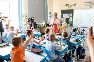 В українських школах з'являться «Уроки щастя»: чого там навчатимуть