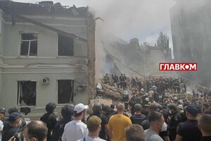 Київ: Росія вдарила по дитячій лікарні, є постраждалі та загиблі