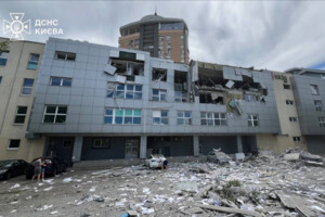 Атака РФ по медцентру в Києві: що відомо про загиблих (відео)