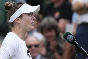 «Було непросто зосередитися на грі»: Світоліна заплакала після переможного матчу
