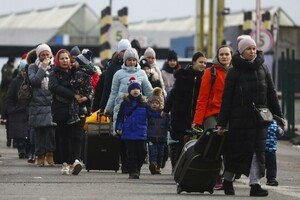  Близько 4,3 мільйона українців покинули країну 