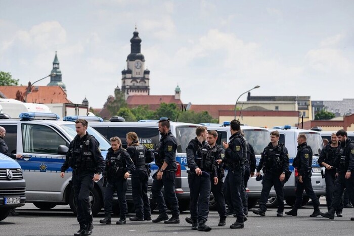 Вбивство українки в Німеччині: Чехія передала підозрюваного німецькій поліції