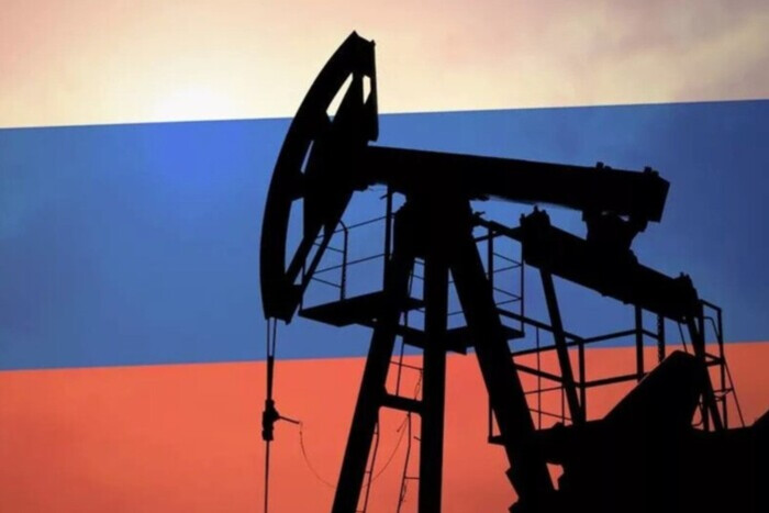 Доходи РФ від експорту нафти впали до чотирьохмісячного мінімуму – Bloomberg