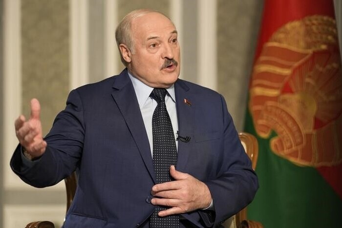 Лукашенко заявив про ліквідацію напруженості на кордоні з Україною та доручив відвести війська