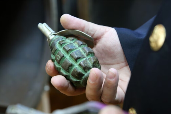 На Львівщині невідомі кинули гранату в будівлю районного військкомату