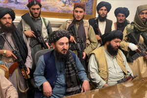 Деякі країни ЄС можуть визнати «Талібан» – Bloomberg