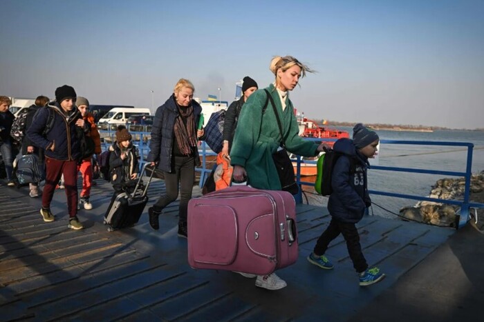 Естонія продовжує допомагати біженцям з України: які виплати можна отримати