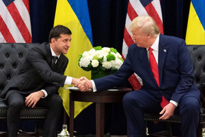Зеленський провів телефонну розмову з Трампом