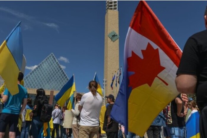 Українцям у Канаді доведеться «посунутись»? Афганці та суданці кажуть про дискримінацію