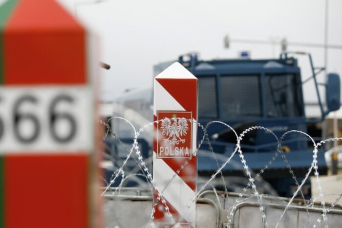 Польща погрожувала Китаю перекрити ключовий експортний маршрут до Європи – Bloomberg
