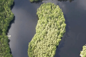 Ціна острова дешевша ніж 2 автомобілі