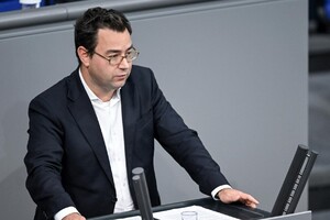 Депутат Бундестага призвал разрешить Украине бить вглубь РФ