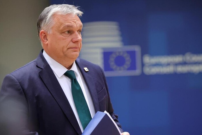 Влада Польщі запропонувала Угорщині вийти з ЄС і НАТО