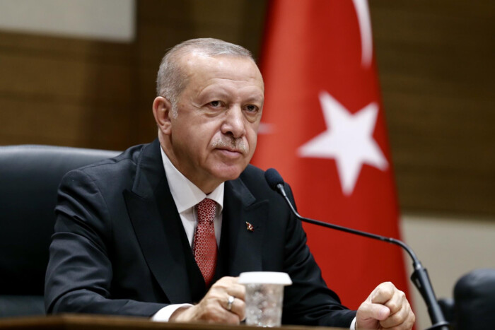  Ізраїль порівняв Ердогана із Хусейном: МЗС Туреччини нагадало про Гітлера 