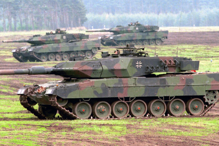 Танки Leopard, дрони та снаряди для Gepard: в Україну прямує підмога із Німеччини