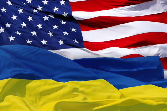 Скільки американців вважають, що США зобов'язані допомагати Україні: результати опитування