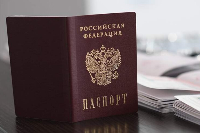 На окупованих територіях неможливо поховати людину без паспорта РФ