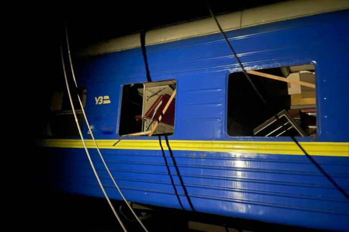 Російські війська вдарили по залізничній станції Харківщини: є поранена