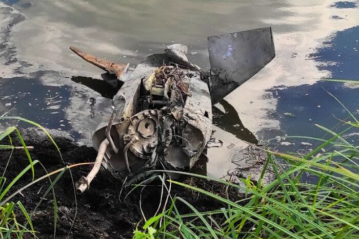 У Києві водолази-сапери виявили залишки російської ракети Х-101 (фото)