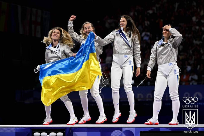 «Україна вміє надихати»: Зеленський відреагував на перше «золото» Олімпіади