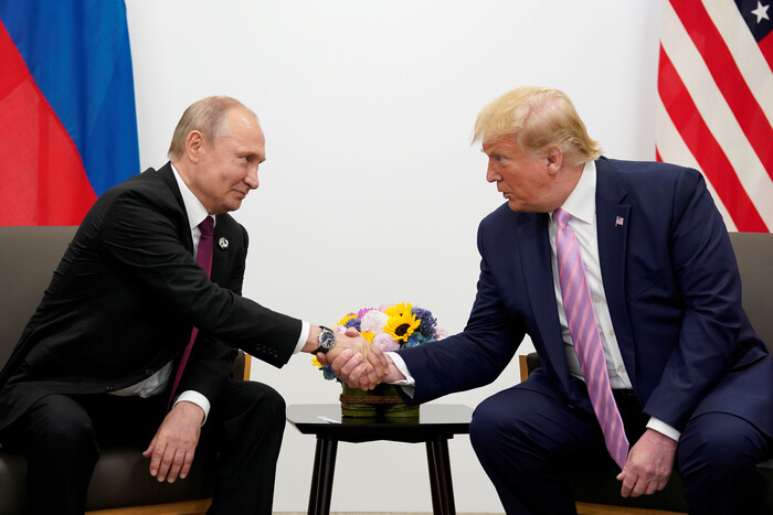 Трамп привітав Путіна з «чудовою угодою» про обмін ув’язненими