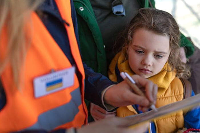 Україна примусово евакуйовуватиме дітей з двох населених пунктів Донеччини