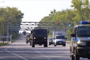 Міністерство оборони РФ намагалося ретельно приховати маркування і тактичні знаки на машинах окупантів