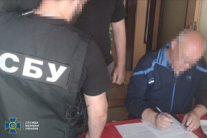 Підозру отримали колишній гендиректор державного підприємства, його бухгалтер та очільник комерційної структури