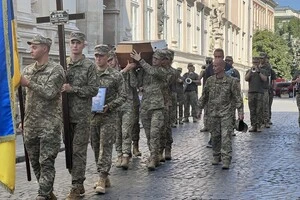 Львів уперше попрощався із військовим, який загинув на Курщині