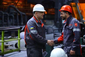 У «Метінвесті» діє програма професійної адаптації колишніх військових, а для поновлення професійних знань і навичок діє програма наставництва