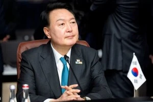 Президент відвідав командування наземних операцій поблизу Сеула, де йому доповіли про перебіг спільних зі США навчань