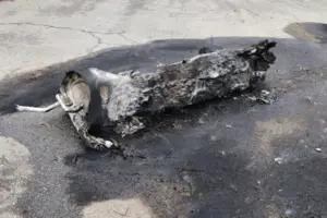 Уламками ракети пошкоджено споруди приватних підприємств