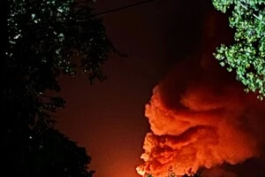  Дрони, що атакували область, нібито були знищені засобами протиповітряної оборони, пожежа почалася в результаті падіння уламків