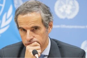 Гроссі зазначив, що з моменту підвищення рівня бойових дій в околицях Курської АЕС він «уважно стежить» за розвитком подій на місцях