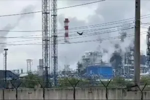 На омському нафтозаводі «Газпромнефть-ОНПЗ» стався вибух