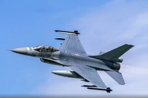 Європейська країна не стала забороняти Україні застосовувати F-16 у боротьбі з Росією