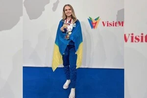 У Валлетті (Мальта) відбувається чемпіонат світу з пауерліфтингу серед юнаків та дівчат, юніорів та юніорок