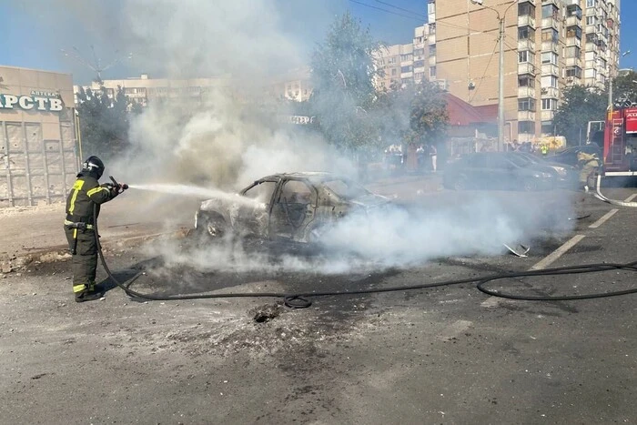 Білгород здригнувся від вибухів, у місті вирує одразу кілька пожеж