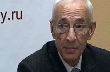 Адвокат Ходорковского: Путин в России – некоронованный царь