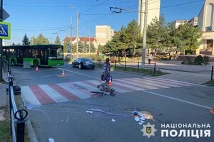 У Тернополі водійка збила на смерть дитину (фото)