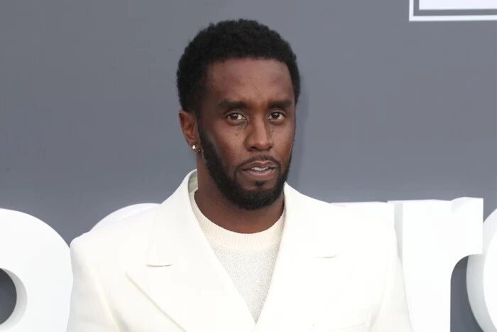 Секс-скандал Голлівуду: хто такий репер P. Diddy та чому його «білі вечірки» обговорює весь світ