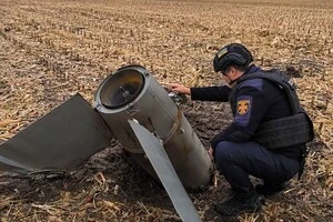 Надзвичайники нагадали, що у випадку виявлення підозрілих предметів варто негайно повідомляти про знахідку за номером «101»